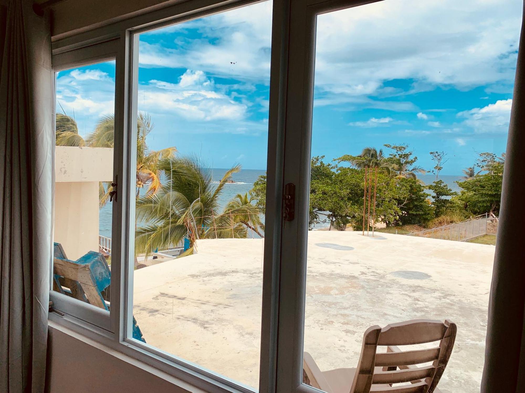 Apartmán Ventana Al Atlantico At Arecibo 681 Ocean Drive Islote Pokoj fotografie