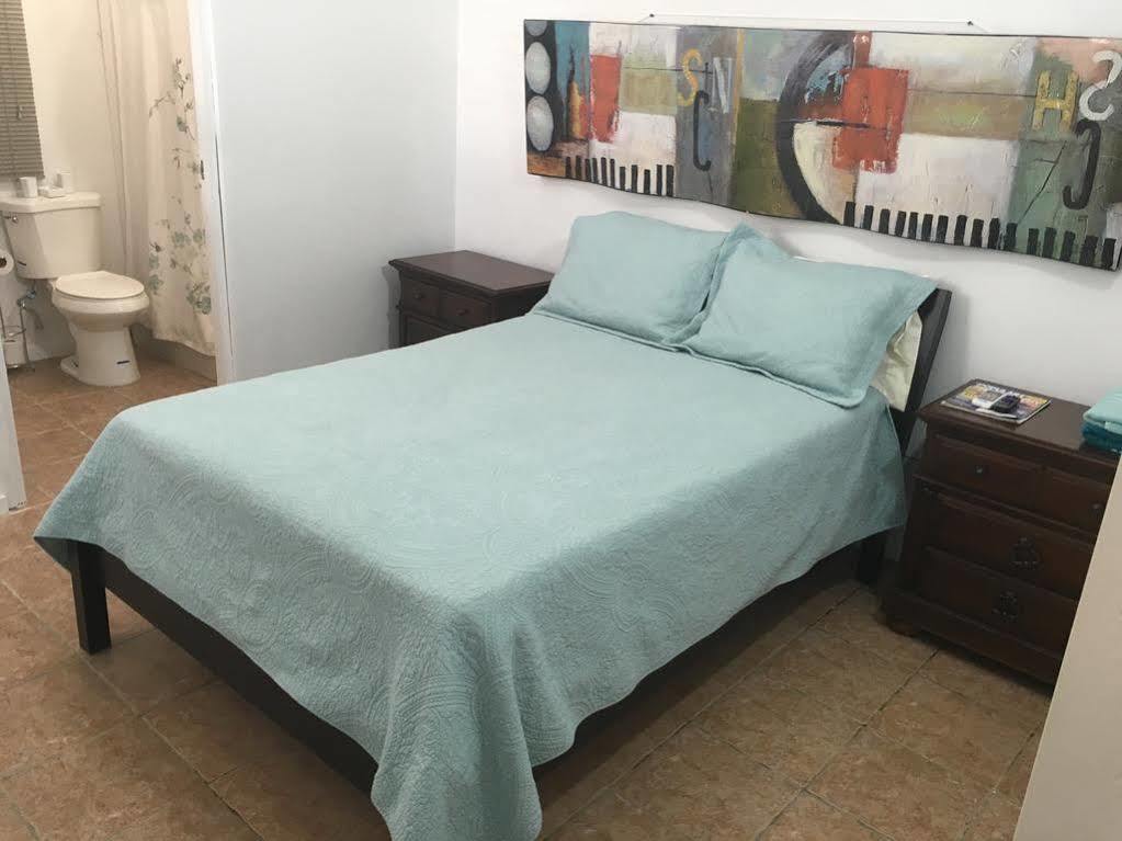 Apartmán Ventana Al Atlantico At Arecibo 681 Ocean Drive Islote Exteriér fotografie