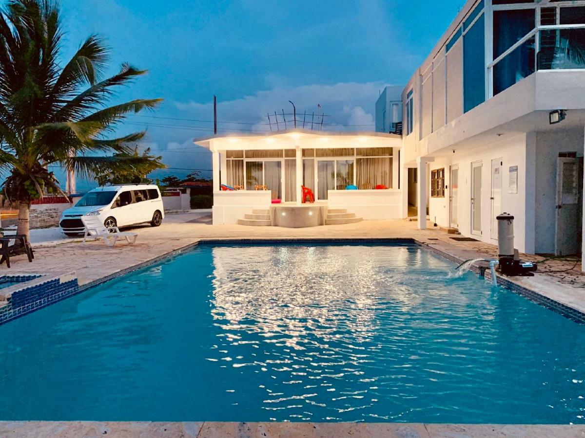 Apartmán Ventana Al Atlantico At Arecibo 681 Ocean Drive Islote Exteriér fotografie