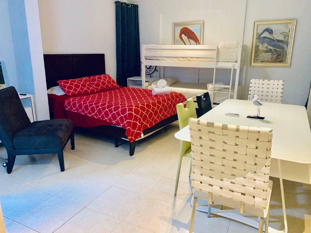 Apartmán Ventana Al Atlantico At Arecibo 681 Ocean Drive Islote Pokoj fotografie